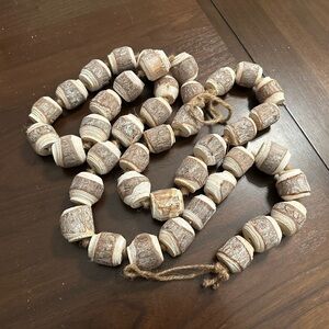 Birchwood Beaded Garland 6ft
